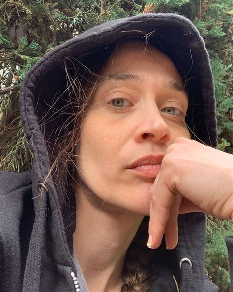 Fiona Apple New Album Updates