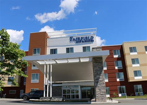 Fairfield Inn And Suites By Marriott Stroudsburg Pa 18360