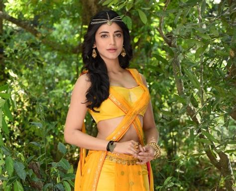 Puli Film Shruti Hassan Actress Pictures