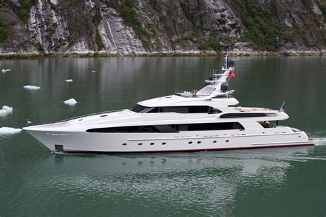 motor yacht invictus project invader hull
