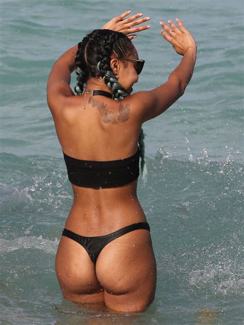 Leigh Anne Pinnock Flaunts Peachy Posterior In Seriously