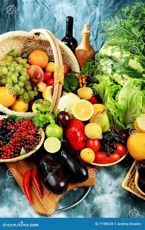 assortiment image stock image du fruits aubergines juteux