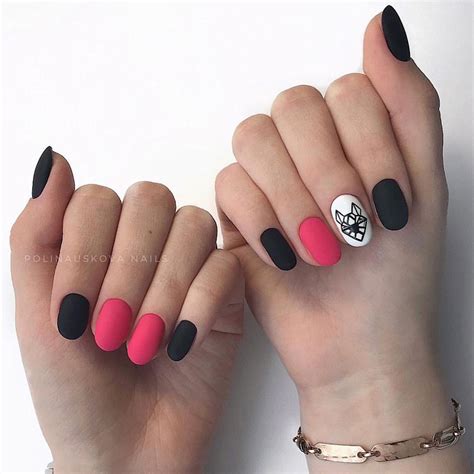 foxxy pink  black matte nails otvet pishi  kommentariyakh atnails