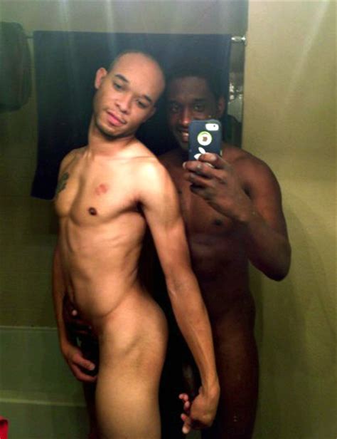 black amateurs naked black male and ebony female nude selfies mirror sex pics
