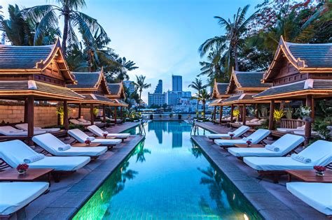 10 most amazing hotel swimming pools bangkok thailand cash for traveling