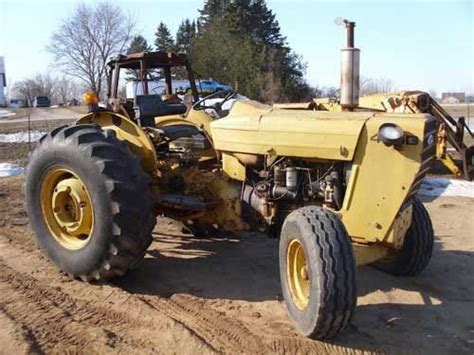 ford  tractor salvaged   parts call     states
