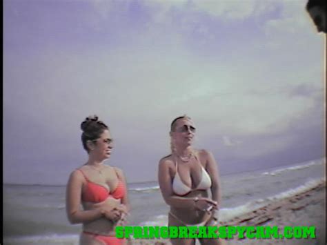 krystal and lisa spring break spy cam episode