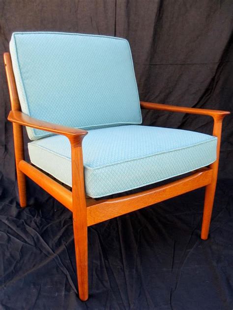 refinish  vintage midcentury modern chair diy