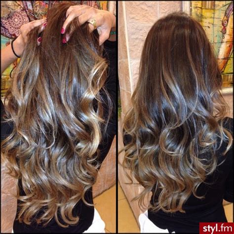 long shiny wavy sexy hot hair hairstyle ombre blonde we