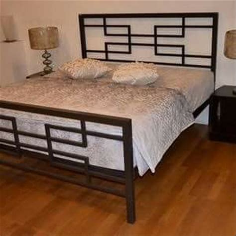 tempat tidur besi minimalis model rumah  xxx hot girl