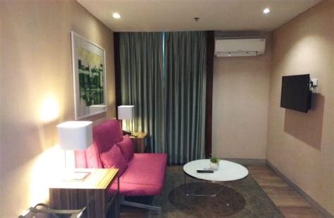rent fully furnished br unit  antel spa residences everbright