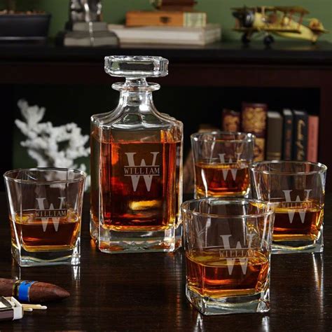 oakmont etched whiskey decanter set with square rocks