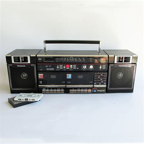 panasonic rx cw amfm double cassette stereo portable boombox  detachable speakers