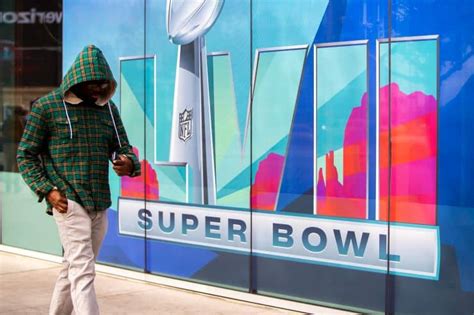 top  reasons   excited  super bowl