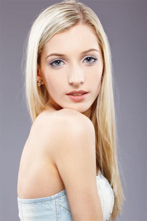 Beautiful Blonde Girl Stock Image Image Of Hairdo Lady 15074035