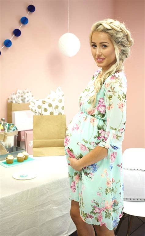 ideas  baby shower dresses  pinterest maternity outfits  baby shower