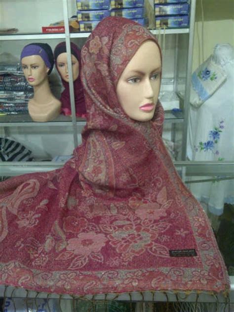 model kerudung jilbab elzatta  nuhijab terbaru  holidays oo