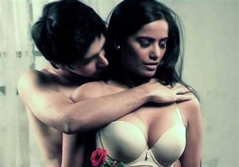 Sex Siren Poonam Pandey Bags Her Second Film Promises To Never