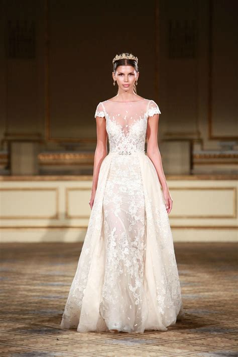 The 15 Most Amazingly Gorgeous Brand New Wedding Dresses