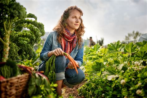 canada ag census shows increase  young  women farmers southeast agnet