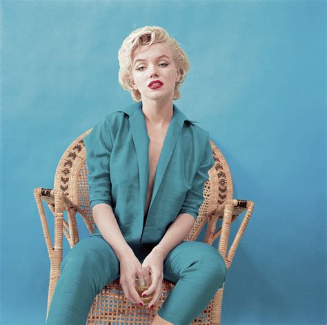 previously unseen pictures of marilyn monroe published in