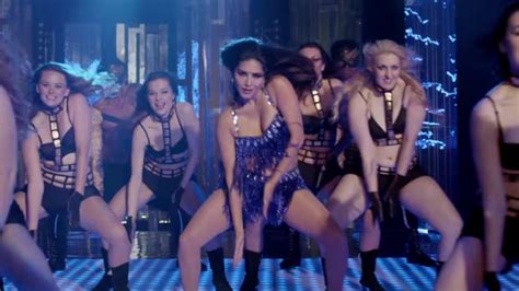 Watch Sunny Leone S Piping Hot Number Do Peg From One