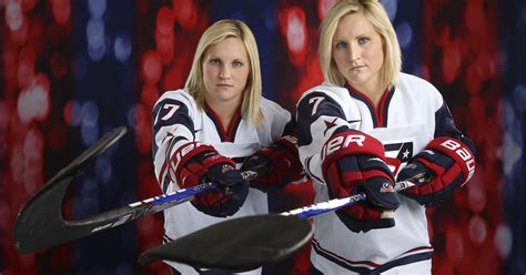 u s women s hockey team named for sochi olympics