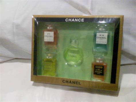 importer wholesaler  distributor  international branded perfumes miniature perfumes