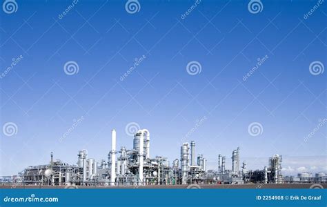 raffinaderij  stock foto image  dioxyde distillatie