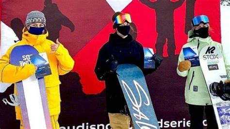 Snowboarder Mia Brookes 13 Takes Podium On Senior Debut Bbc Sport