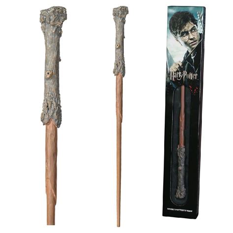 noble collection harry potter wand   standard windowed box