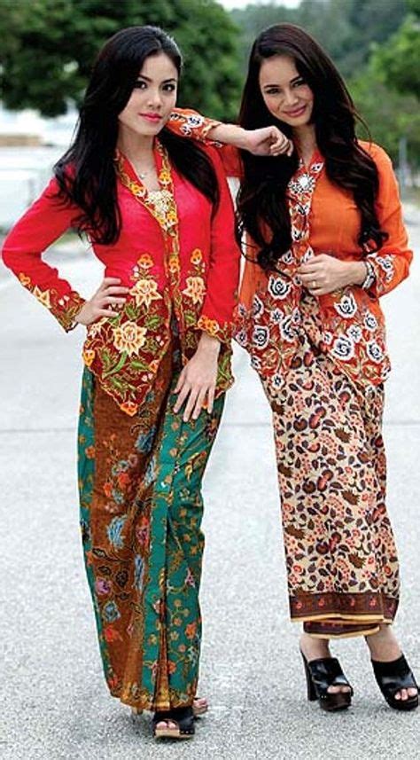 75 Best Malaysian Batik Ideas Malaysian Batik Batik Batik Design
