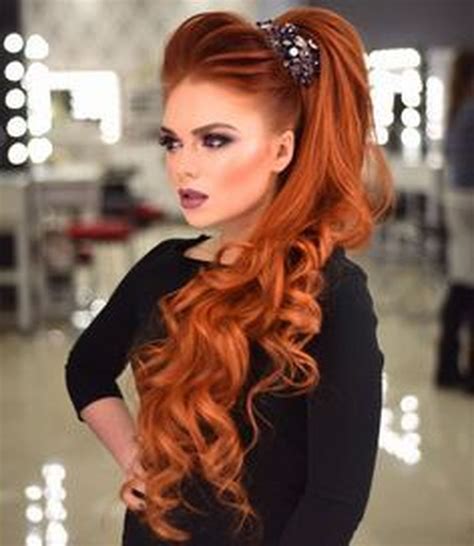 Awesome Hottest Redheads Will Make You Look Beautiful And