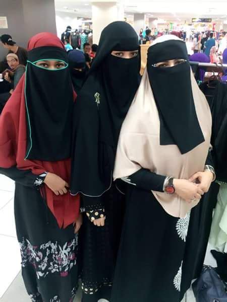 Pin Di Syari Hijab Niqab