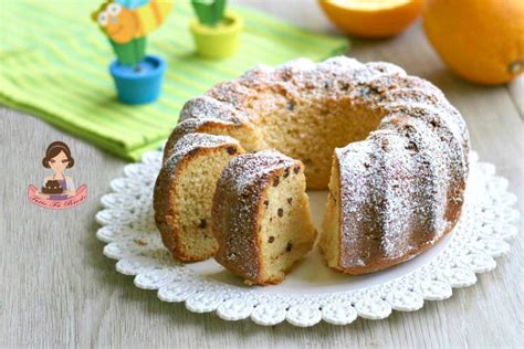 ciambella all arancia soffice con gocce di cioccolato