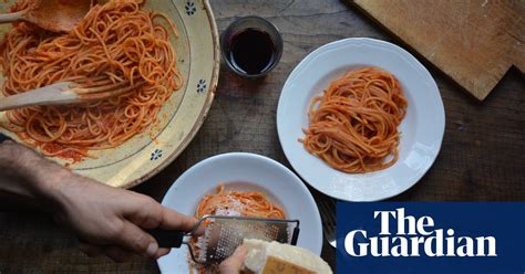 how to cook pasta and tomato sauce by rachel roddy food the guardian