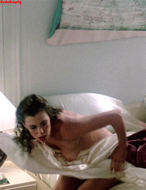 naked kelly lebrock nude porn pic
