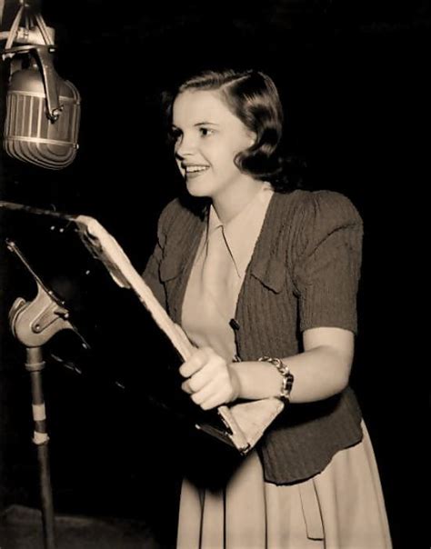 Vintage Jerk Off Sessions Judy Garland 224 Pics 2 Xhamster