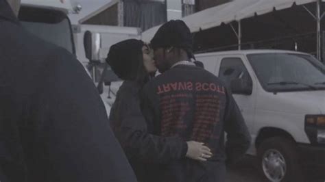 Kylie Jenner And Travis Scott Not Living Together After Daughter S