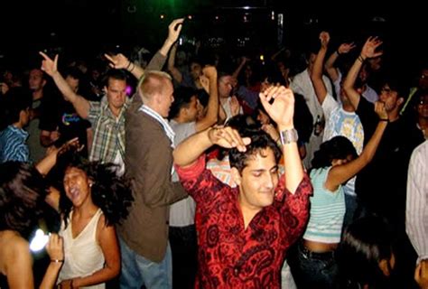 Party All Night Delhi’s Restaurants And Bars Can Now