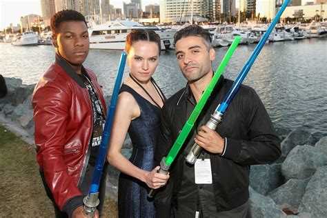 star wars cast melts   watching   force