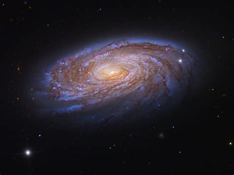 galaxies elliptic spiral fusion  galaxies astronoo