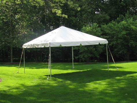 rent  ft white pop  tent  chicago il frame tent rental