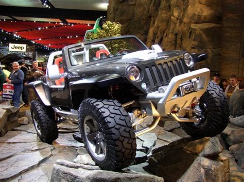 jeep hurricane concept  road wheels