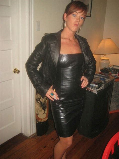 women in leather skirt amateur porn pic