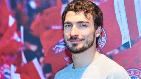 mats hummels standing up for what he believes in sport the sunday
