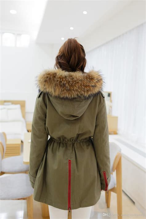 2021 women top quality winter thick parkas army green large raccoon fur