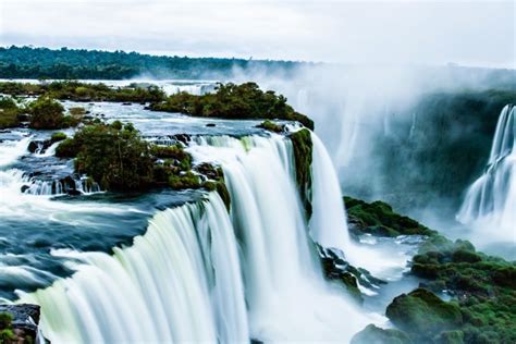 iguazú falls the world s largest waterfalls argentina tour