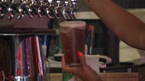 Chicago Named Best Drinking City In The Nation By Gq Abc7 San Francisco