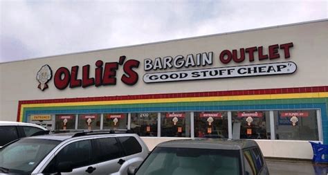 popular discounter ollies expands  texas filling     toys   void